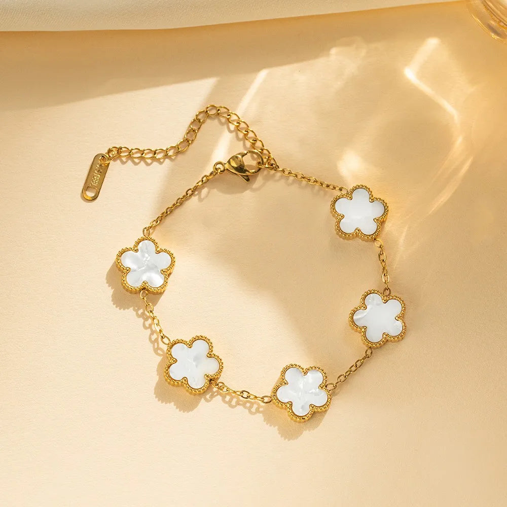 LUCK BLOOM | Four-Leaf Clover Bracelet in 18K Gold-Plated Stainless Steel