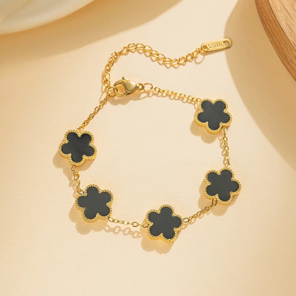 LUCK BLOOM | Four-Leaf Clover Bracelet in 18K Gold-Plated Stainless Steel